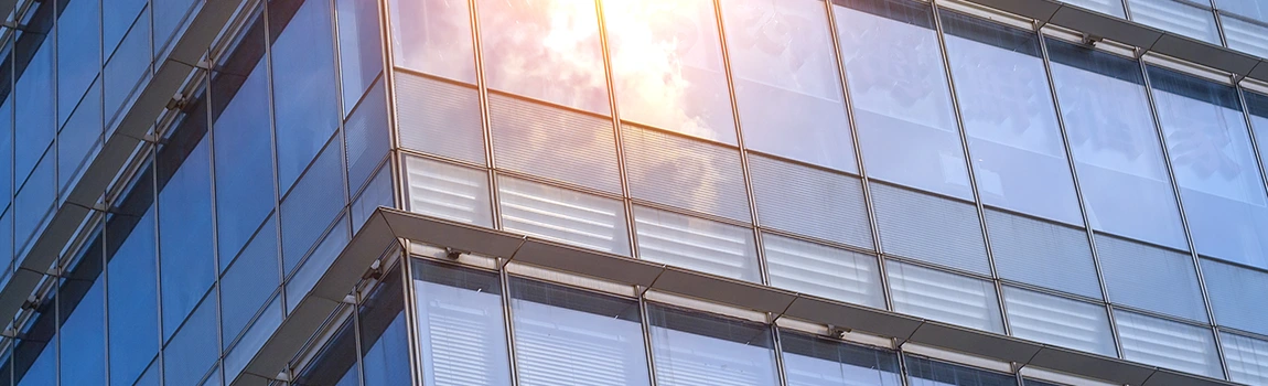 UV-Resistant Glass Experts&nbsp;in Lake Butler, FL